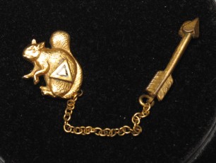 OA Kuwewanik Lodge Gold Vigil Totem Pin